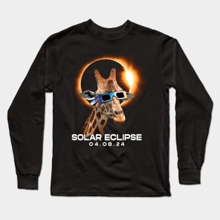 Giraffe Gazing: Witnessing the Solar Eclipse in Style Tee Long Sleeve T-Shirt